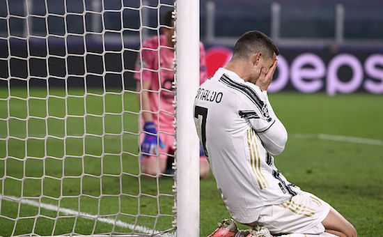 ���i�E�h�ɍ��̔s�ނɃV���b�N